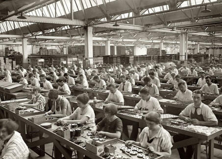 Women working in the Industrial Revolution